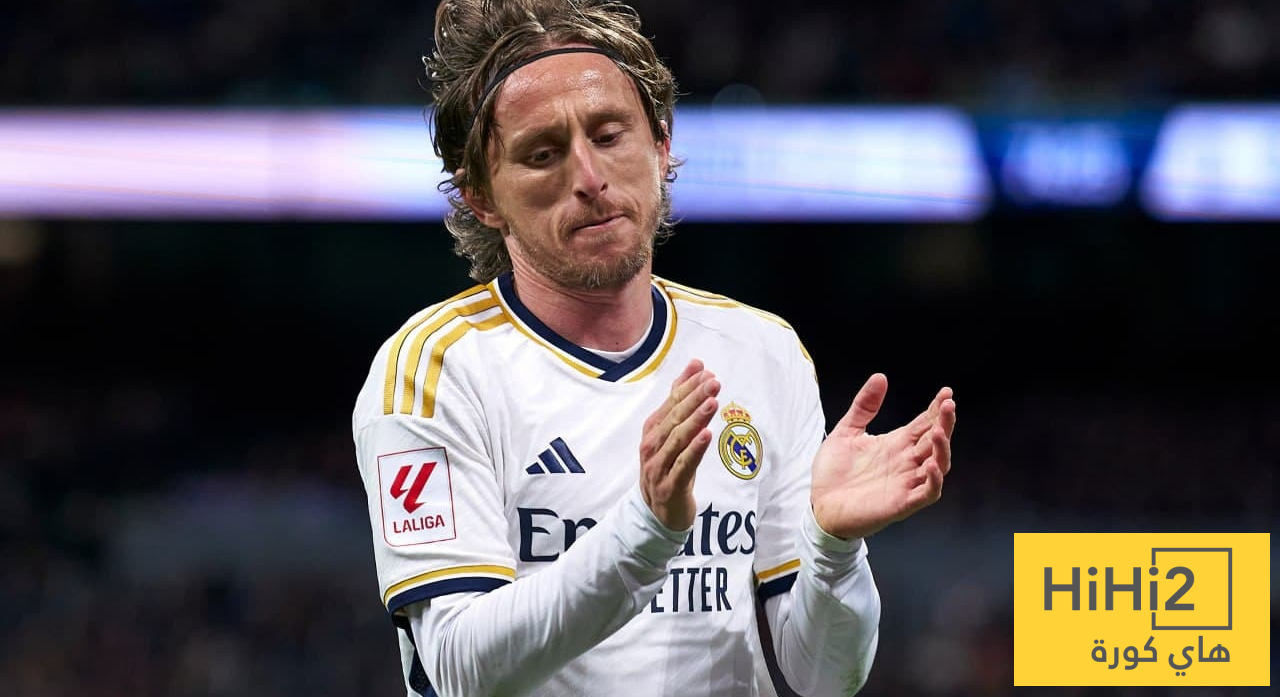 ريال مدريد يفتح الباب لعودة مودريتش