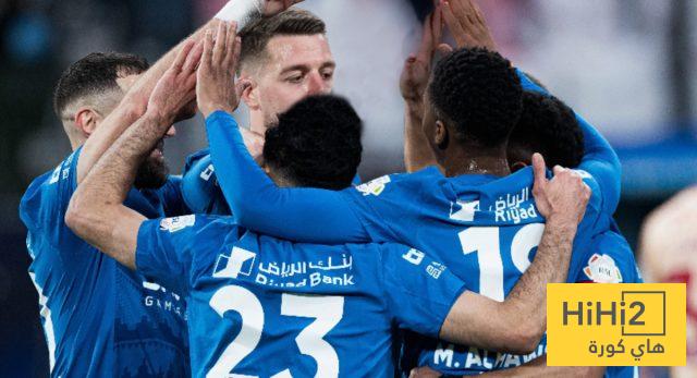 عرض لاعب الهلال على غلطة سراي !