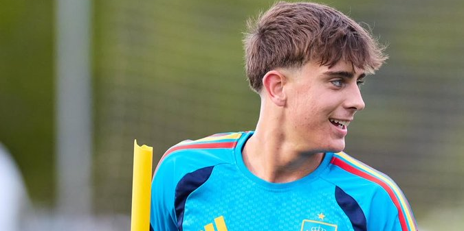 موهبة لا ماسيا تخطف الانظار في يورو الشباب