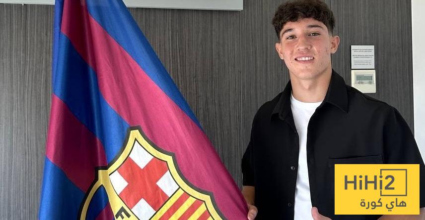برشلونة يجدد عقد جوهرتين