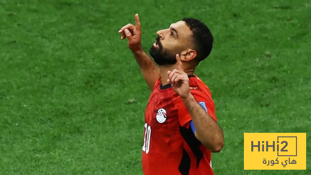 سامي الجابر في القمة.. وصلاح يلحق بالأساطير