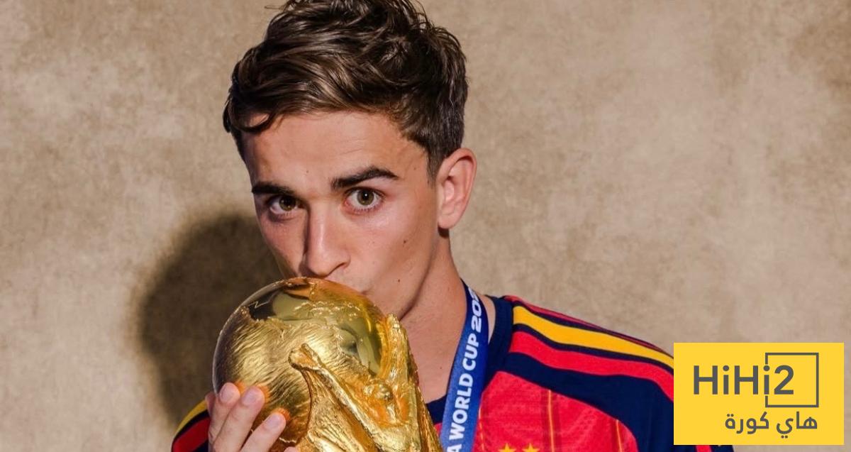 صور .. غافي يغضب على الجماهير اثناء احتفالات اسبانيا بلقب كأس العالم 2026