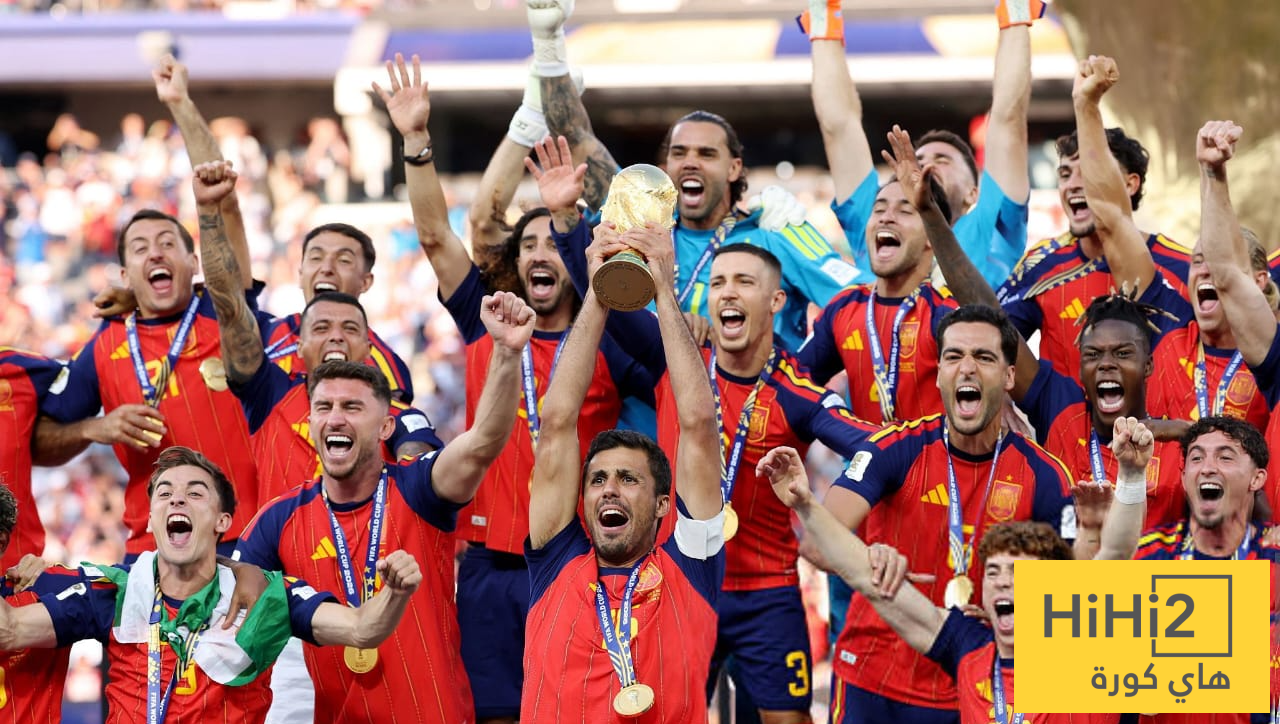 برشلونة يغلق ملف بطل العالم نهائيًا