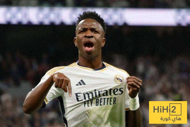 انتقامًا من ريال مدريد.. فينيسيوس يدخل حسابات باريس سان جيرمان