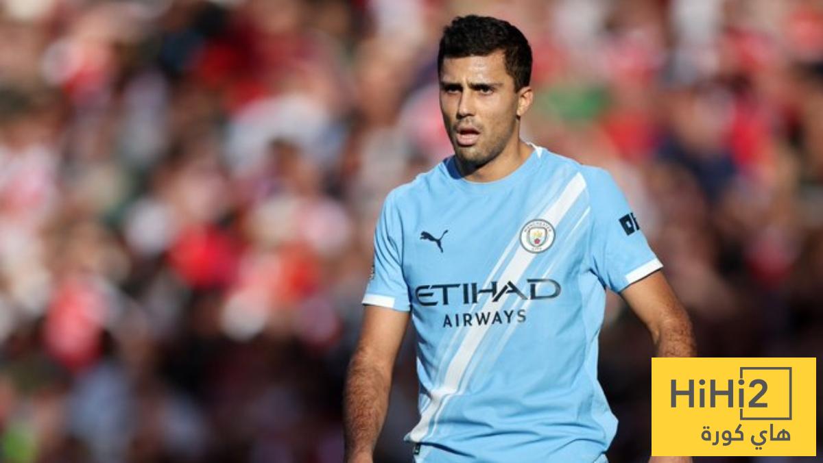 تقارير : مانشستر سيتي يرفض العرض الثالث من برشلونة لـ رودري