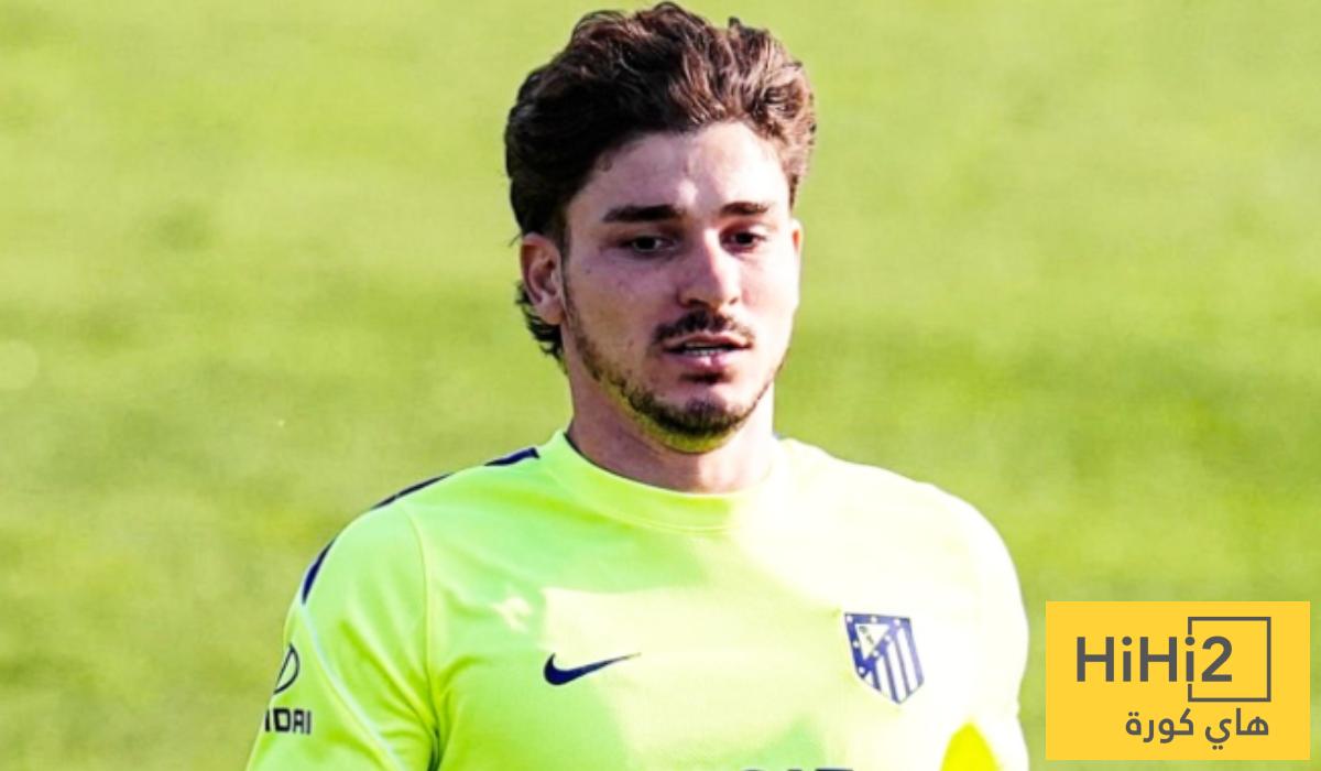 لماذا لا يطلب برشلونة من ألفاريز التمرد ؟