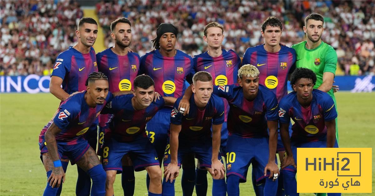 برشلونة يدفع أكثر لاعبيه انتماء إلى الرحيل