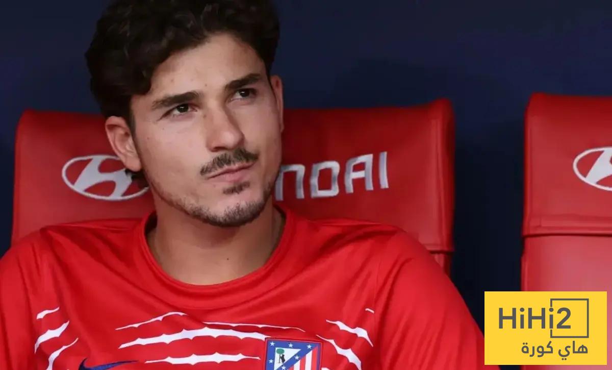 ” أتلتيكو مدريد لا يفتقد جوليان ” .. أليكس باينا يؤكد ان ألفاريز يُدمر بلا فائدة