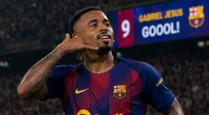 رقم قميص جيسوس مع برشلونة حال انتقاله بشكل رسمي