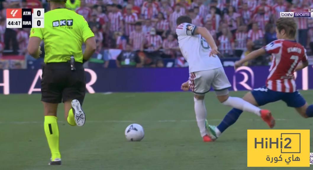 صورتين تفضح المجزرة التحكيمية ضد ريال مدريد في الشوط الاول